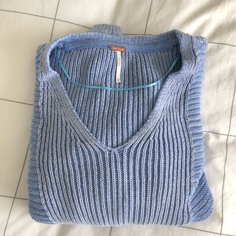 Free People When It Rains V-Neck Sweater - Picture 7 of 9
